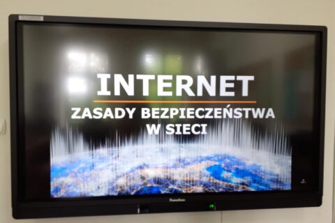 c7e62e21-3b99-441a-9981-79369bb751e7